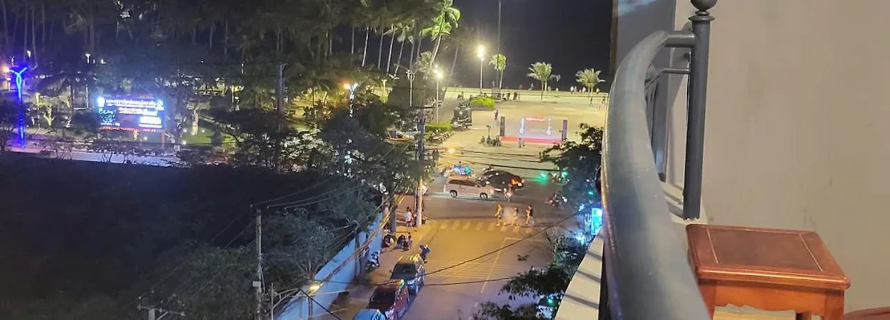 Tue Tinh Hotel Nha Trang Vietname