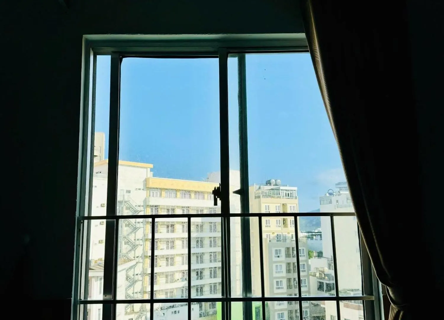 Tue Tinh Hotel Nha Trang Vietname