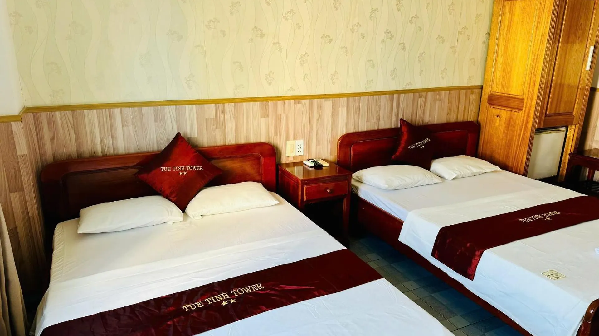 Tue Tinh Hotel Nha Trang 0*,